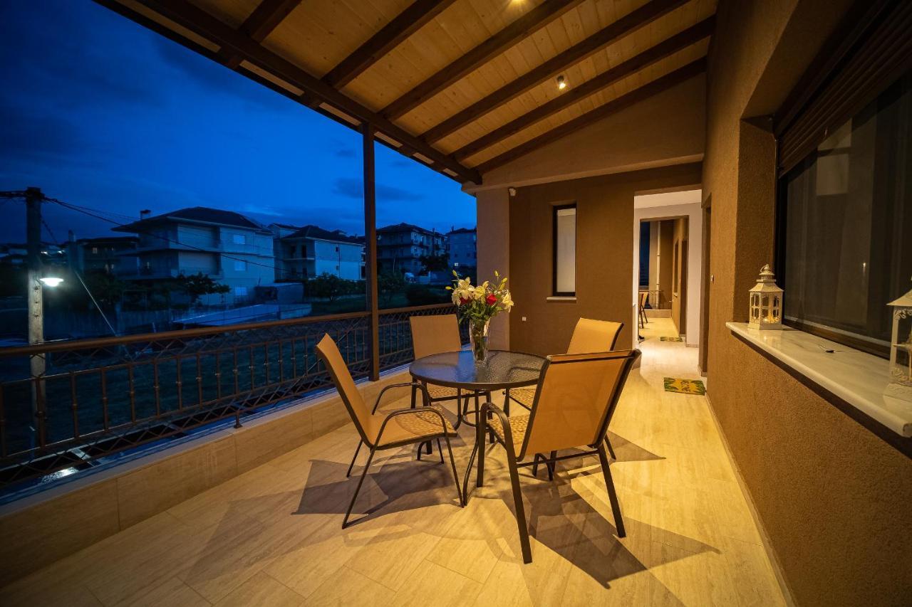 Fresh Living Suites Ioánina Exterior foto
